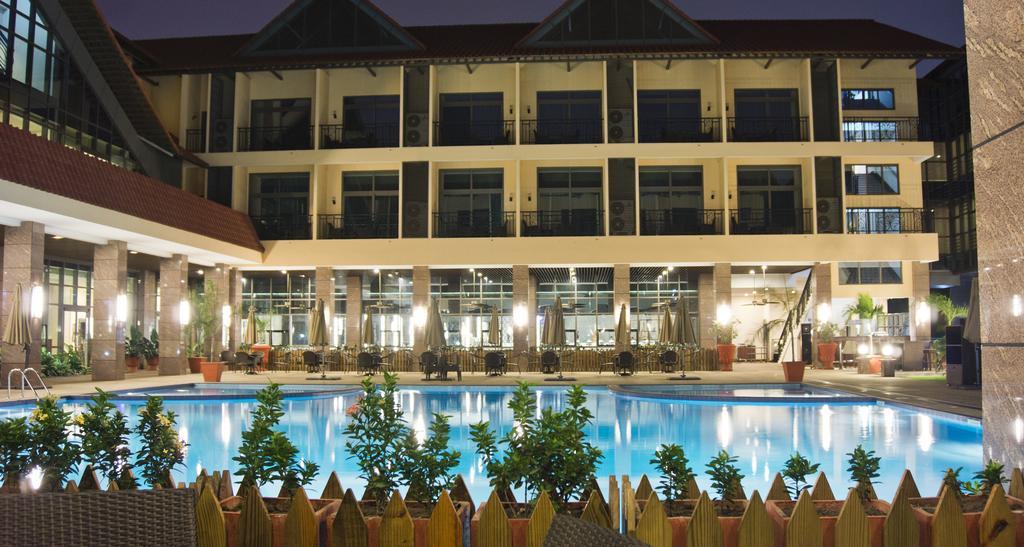 Tang Palace Hotel Accra Bagian luar foto